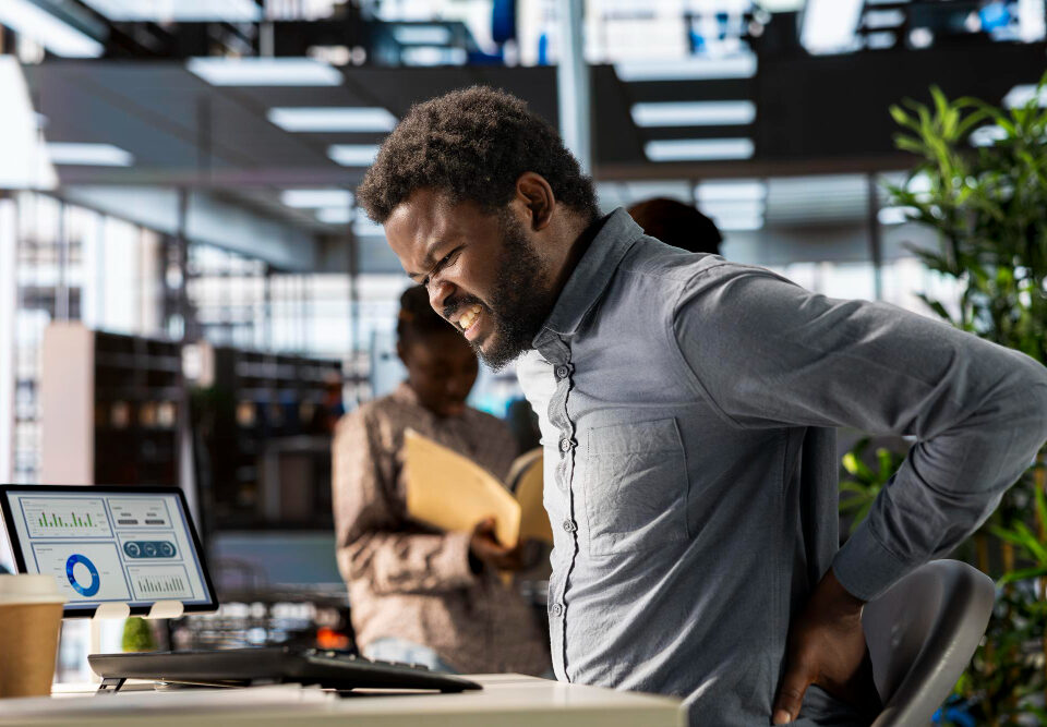 exercícios para quem trabalha sentado o dia todo